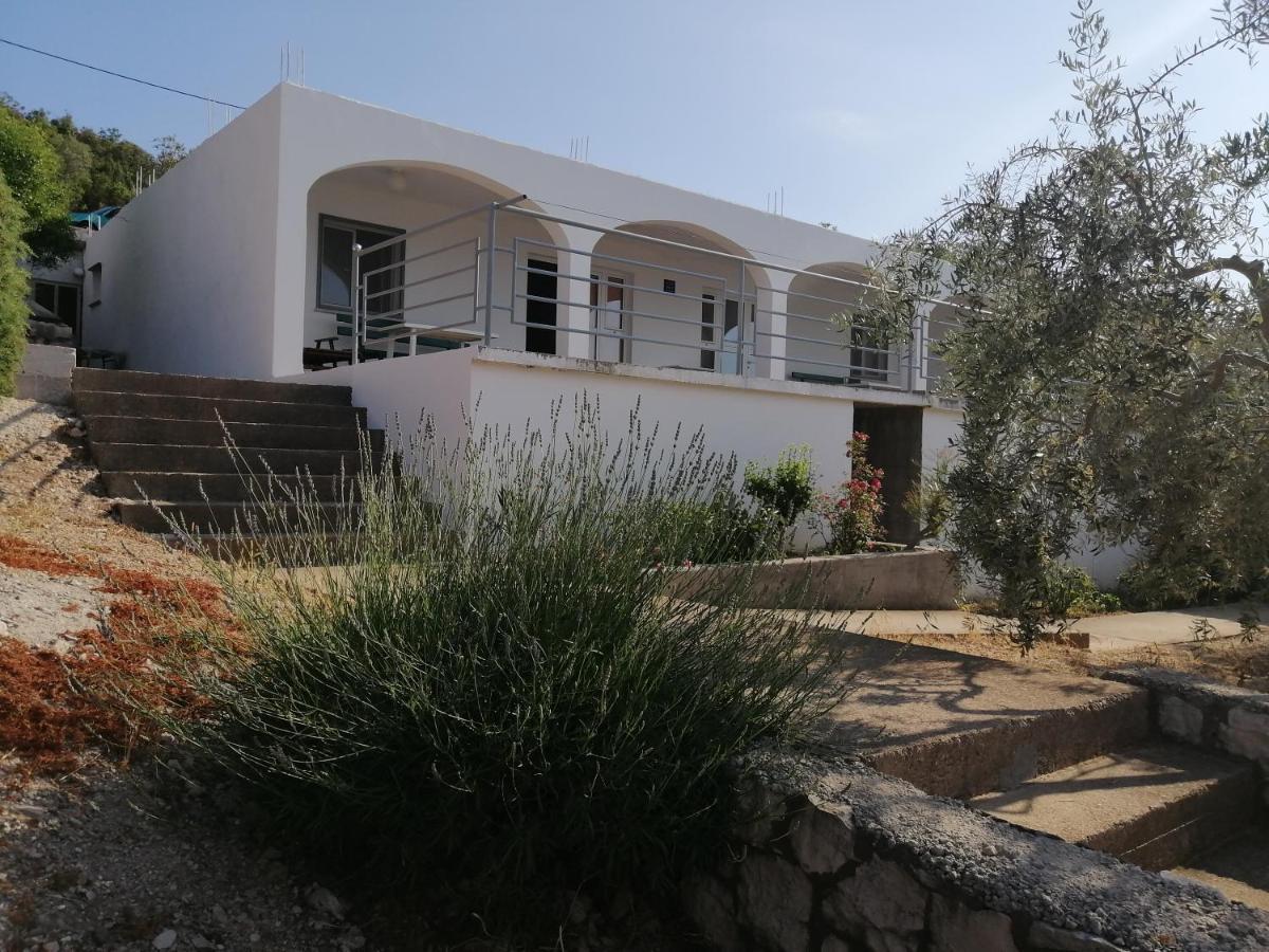 Apartmani Dubravko Putnikovic Ngoại thất bức ảnh